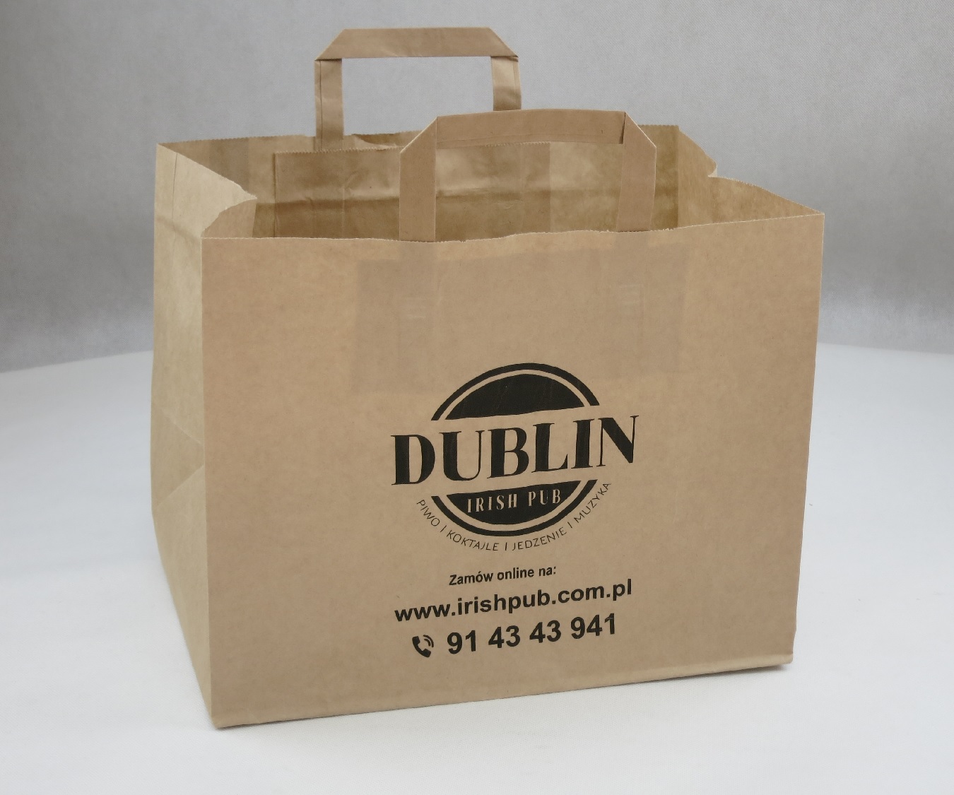 Torby papierowe cateringowe z nadrukiem szare Dublin.jpg